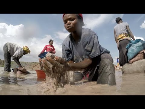 Children still mining cobalt for gadget batteries in Congo