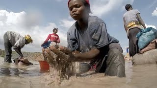 Children still mining cobalt for gadget batteries in Congo