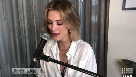 Delta Goodrem and Colin Hay - Downunder | Music From The Home Front - 25th April 2020