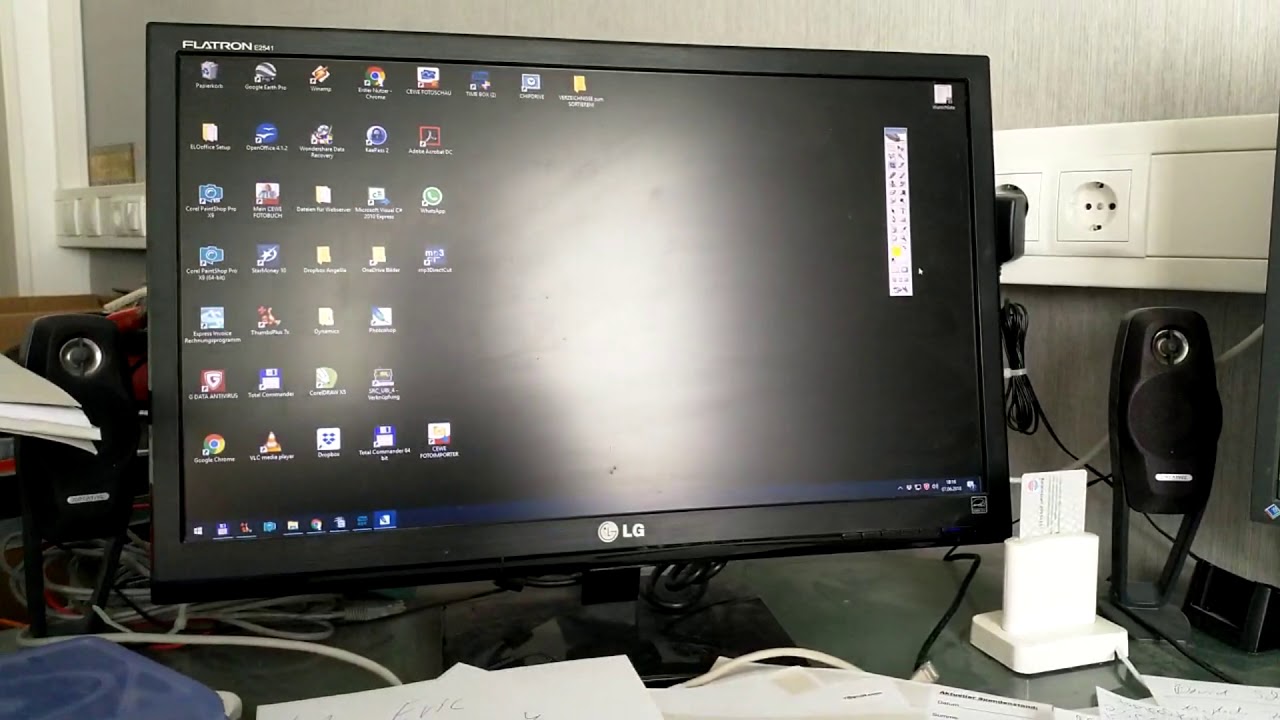 Spiegelung auf dem Monitor - YouTube