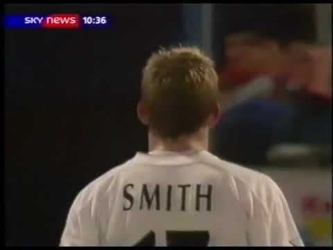 Alan Smith Red Card - Cardiff vs Leeds