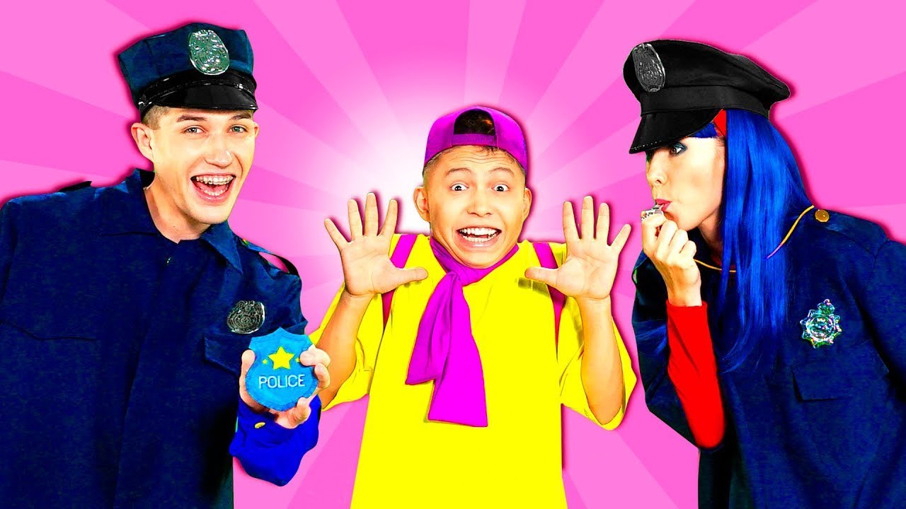 Mr policeman. Dominoki Kids Songs в реальности Мими. Uzbek Police Kids.