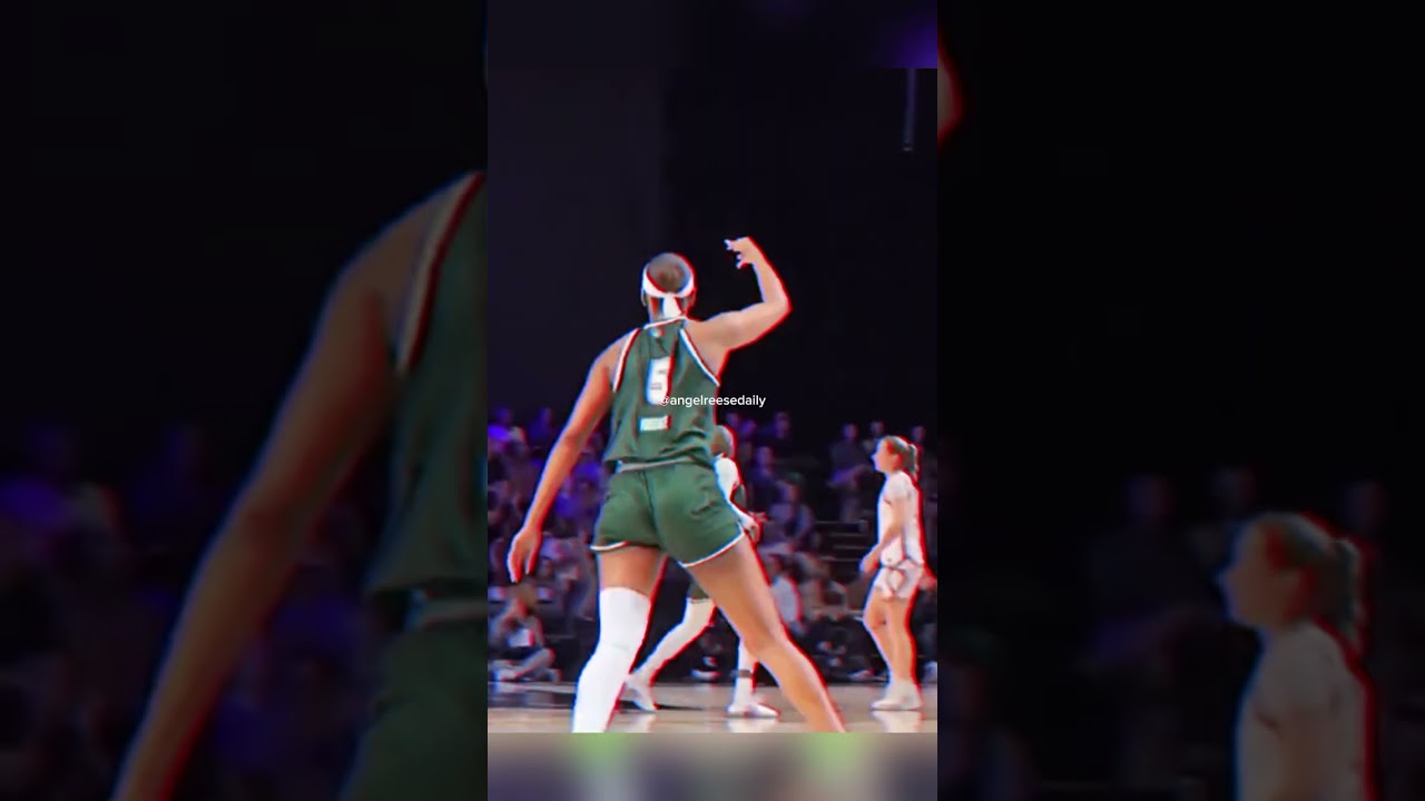 Angel Reese with the BUCKET 🔥 Power. Focus. Pure dominance! 🏀💪