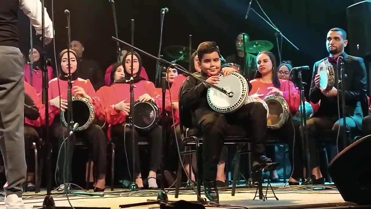 ادم حفيدى فى حفلة ساقية الصاوى فرقة تيمبو باند مع المايسترو عزت بسيونى