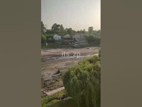 Пароплави, якими ми подорожували по Дніпру... Нажаль, зараз вони ...