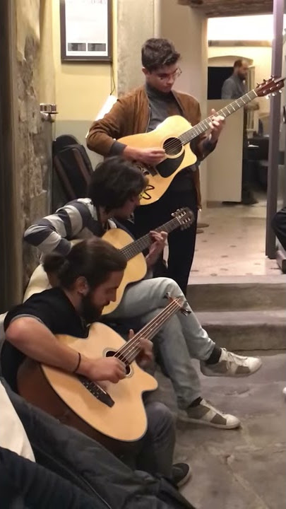 Street music, Cortona, Italy