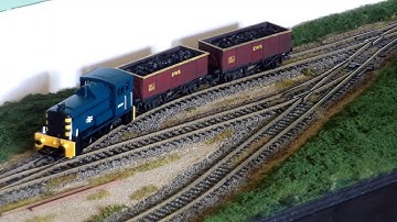 Bagnall and 06 shunting - 00 micro layout