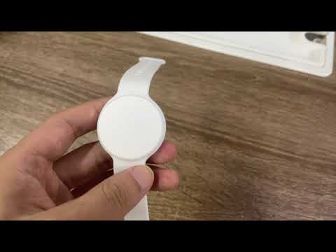 W6 Wearable Bluetooth Beacon