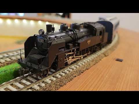 天賞堂 C11 蒸気機関車 真鍮製 走行シーン - YouTube