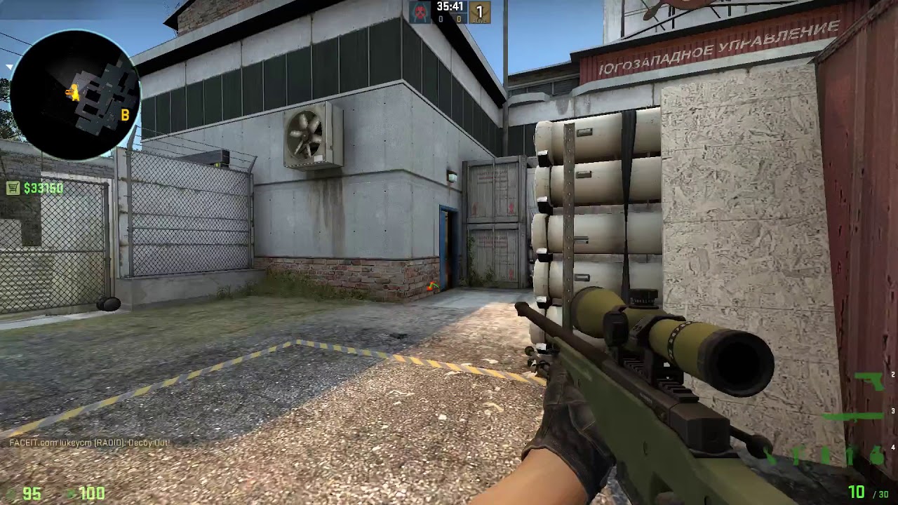 Old but cool bug in CSGO with blue door on de_cache
