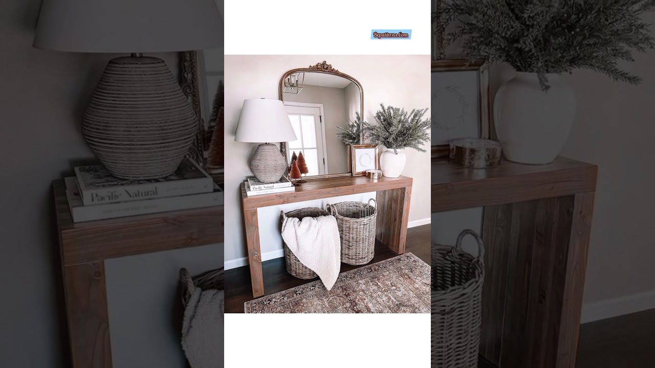 Inviting Farmhouse Entryway Decorating Ideas