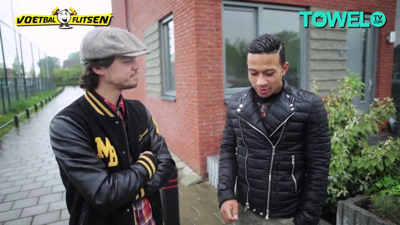 Na de hoed heeft Memphis Depay nu ook een eigen kledingmerk