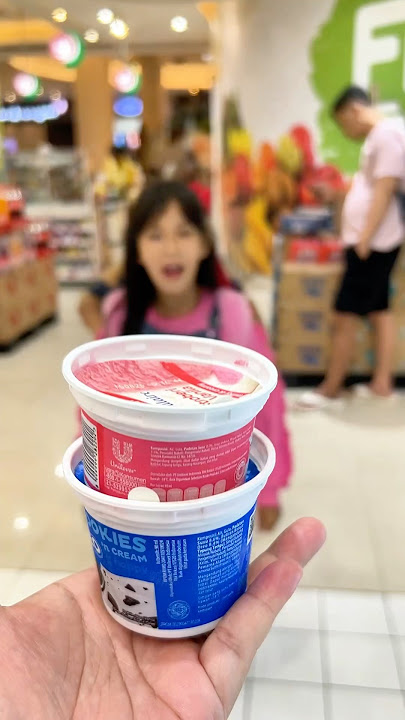 Do you like pink or blue Walls ice cream⁉️ #icecream #snacks