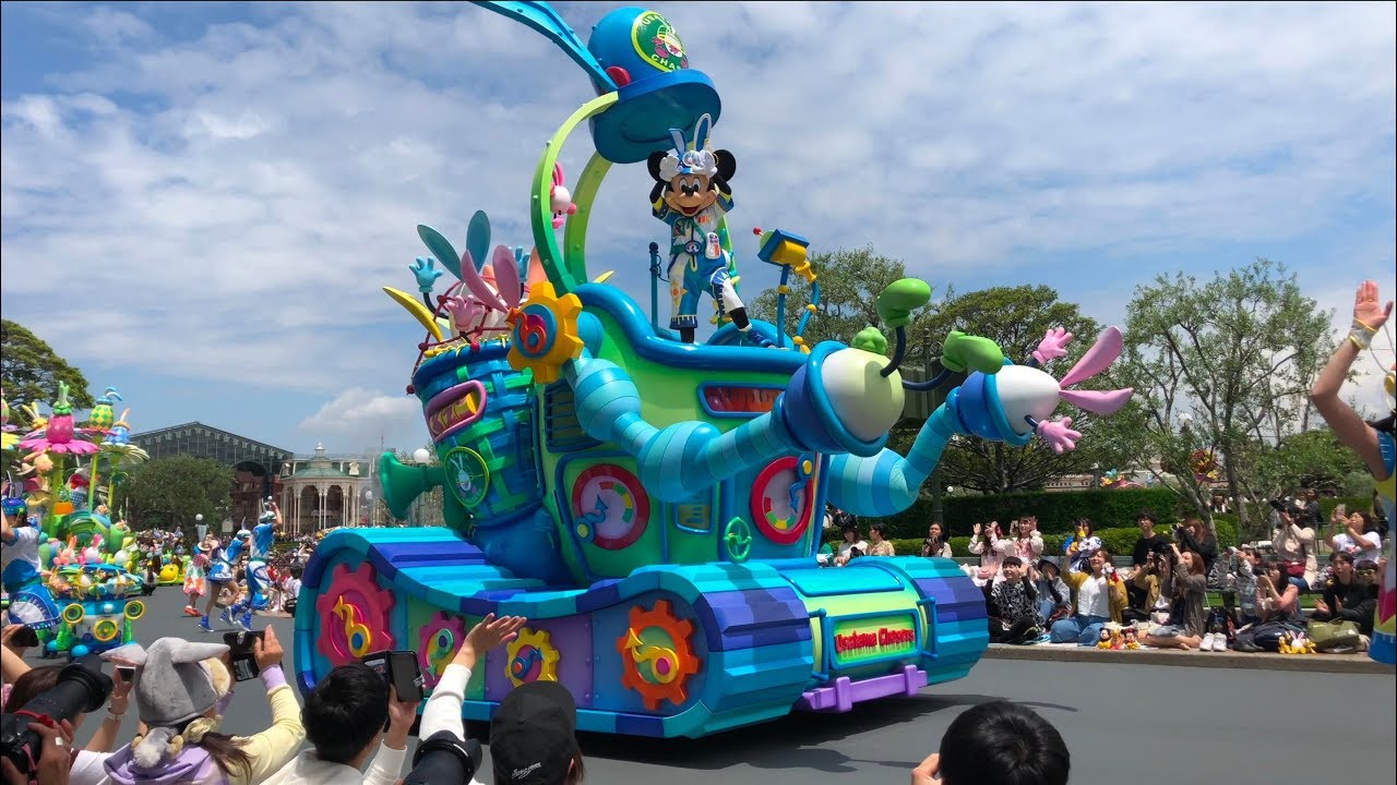 ENG SUBS] Usatama on the Run! at Tokyo Disneyland! 2019