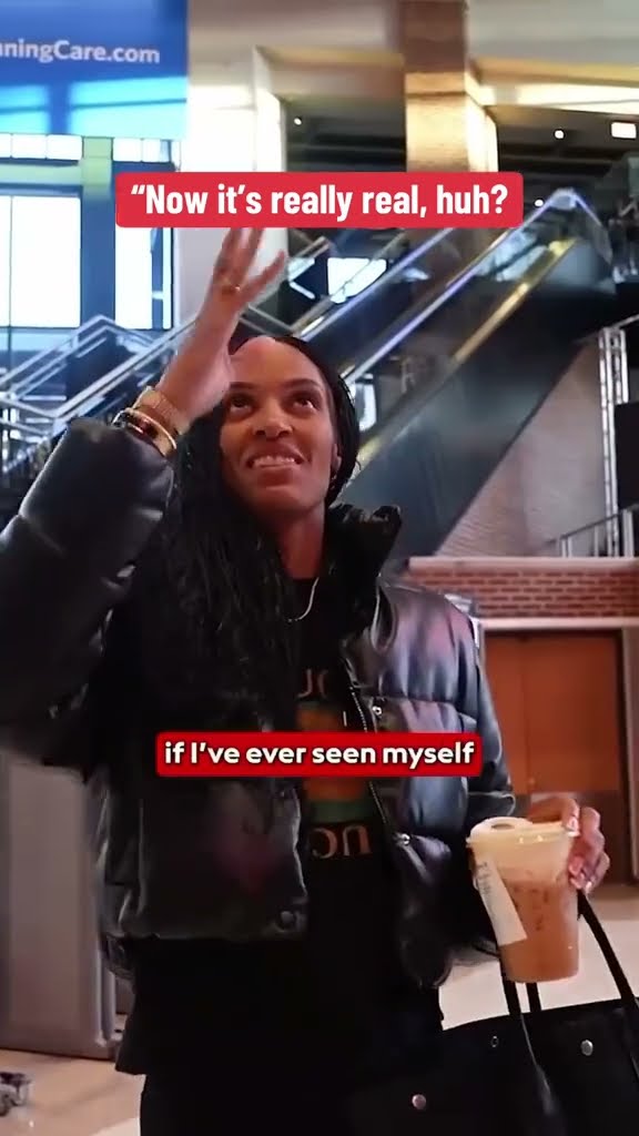 DeWanna Bonner is officially in Indiana ? (?: @Indiana Fever/TT)