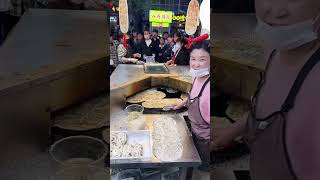 Street Vendor Making Crispy Preserved Mustard Green Flatbread 😋 Long Lines Every Day