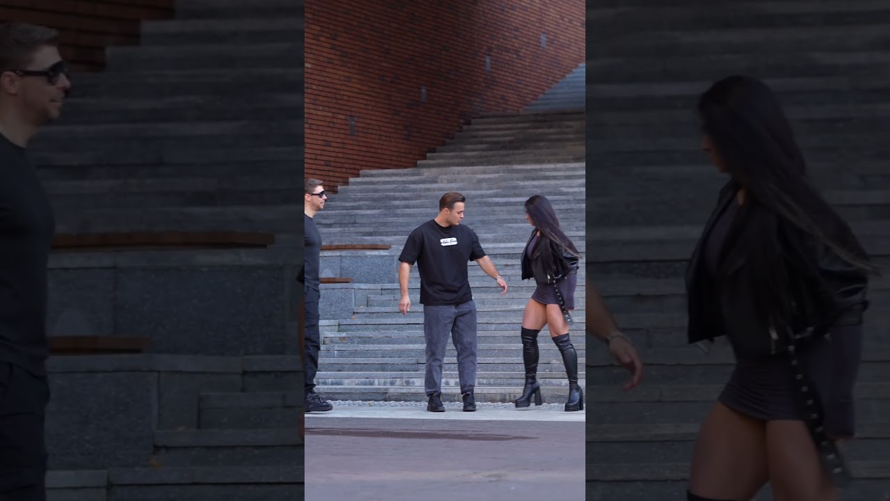 Взяла всё в свои руки / took All into your own hands 