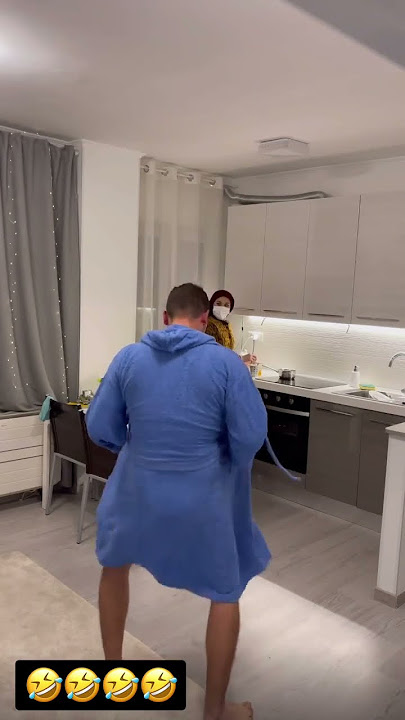 #shorts #funny #funnyvideo #comedy #risate #videodivertenti #vitadicoppia #videoviral