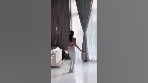 nhảy dây như này đúng chưa mn | Ngọc Trinh Official | Fan Việt