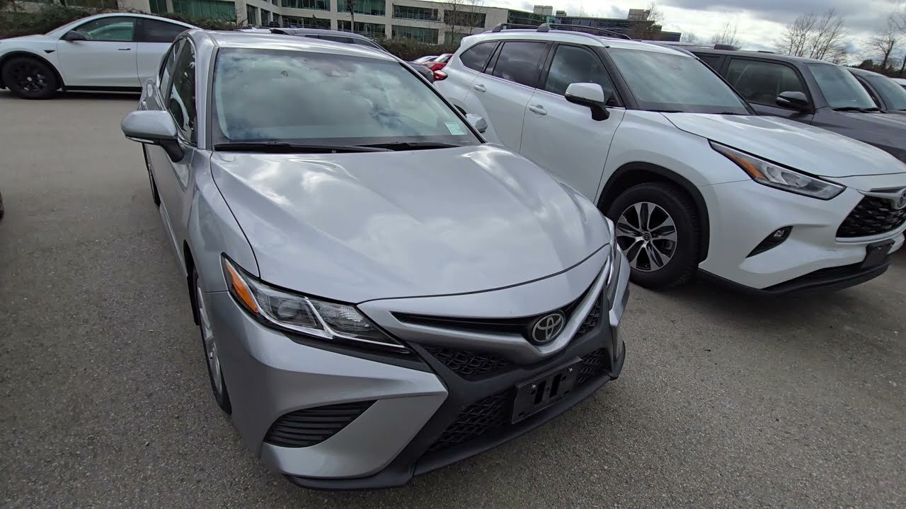 2019 Toyota Camry SE Quick walkaround 