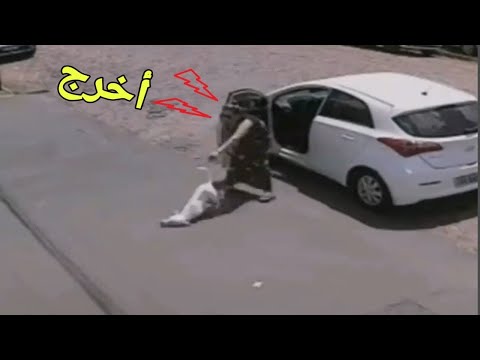 Thumbnail for هذه هي الصورة التي هزت الانترنت والعالم وصدمت الجميع تقشعر لها الأبدان.......!!