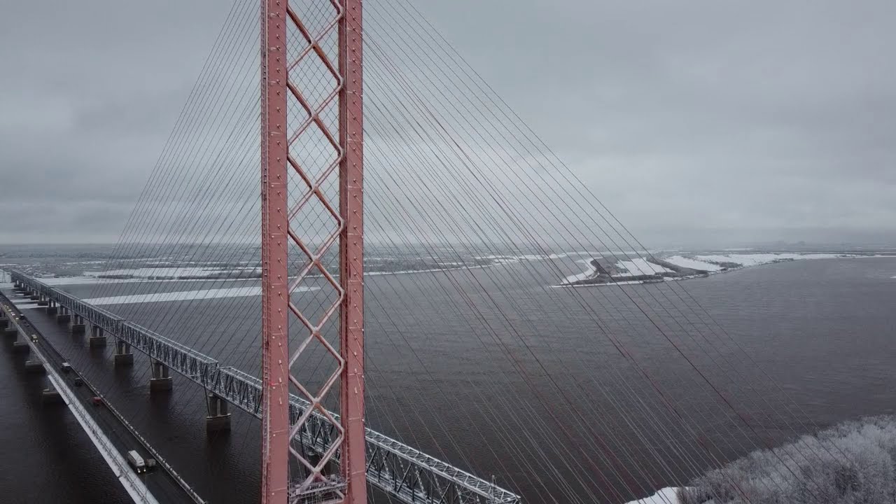 Югорский вантовый мост