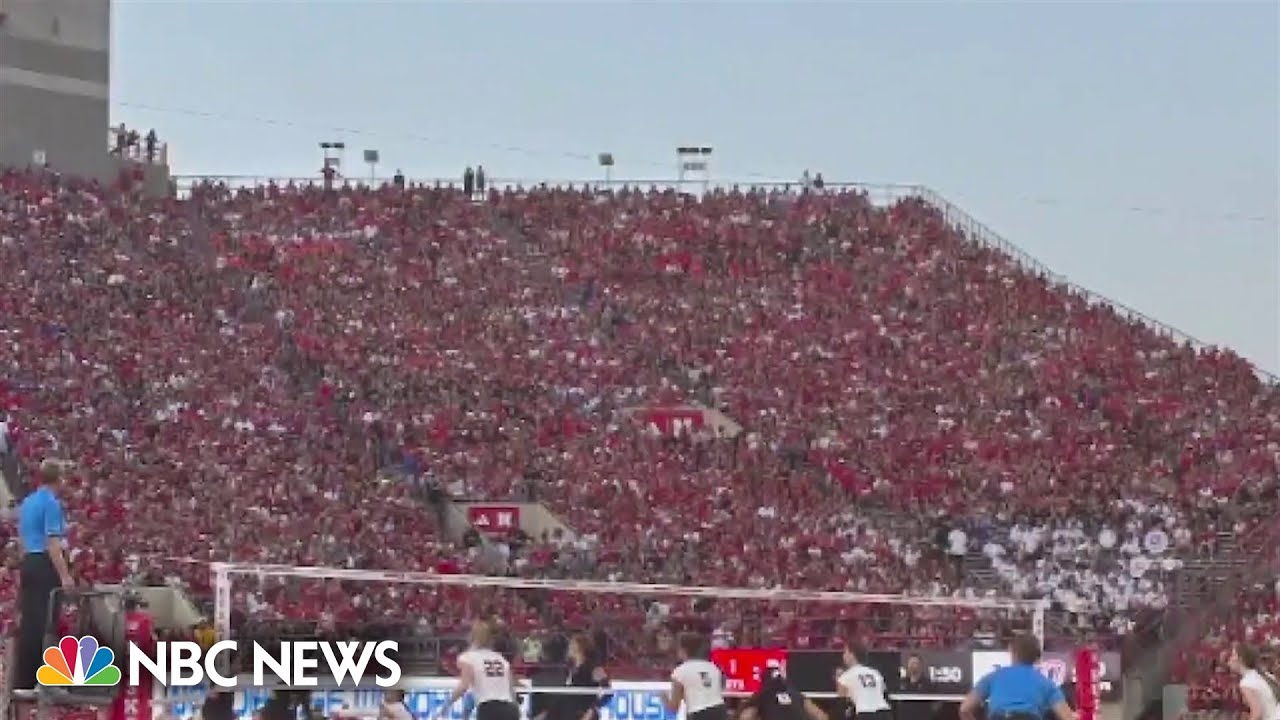 Nebraska sets world record for women’s sports attendance Nebraska sets world record for women’s sports attendance