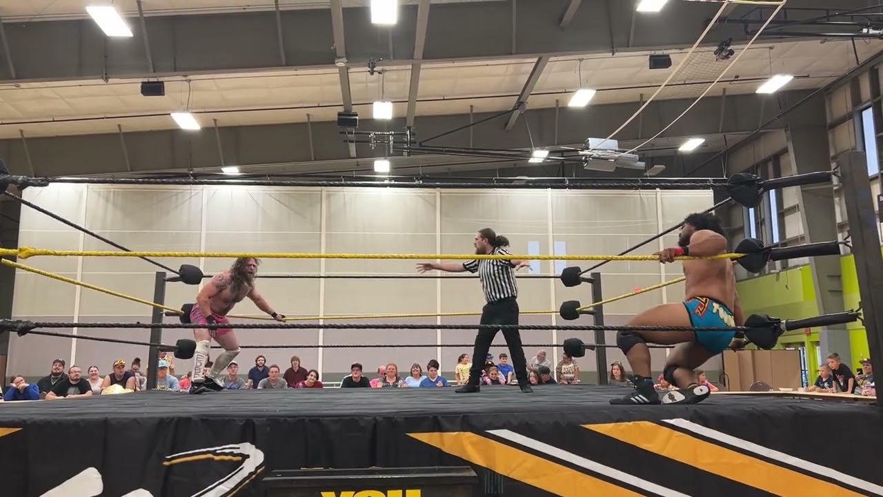 Tobias Storm vs Remington Rhor