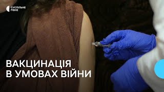 Спалах хвороб через затоплення Херсонщини та COVID-19: чи потрібно українцям вакцинуватись