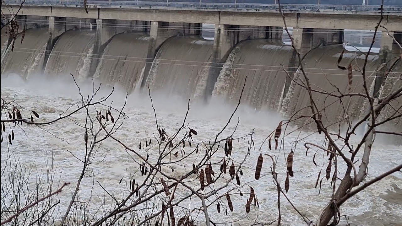 POPLAVE -Podivljala rjeka Drina
