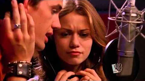 One Tree Hill 02x08 - When The Stars Go Blue - Chr...