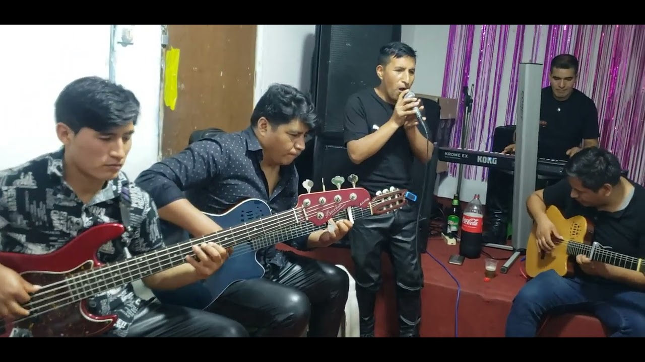 hermosa melodia con requinto. Martín chancavilcas  y su agrupación 930314371