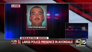 Pursuit leads to barricade situation in Avondale