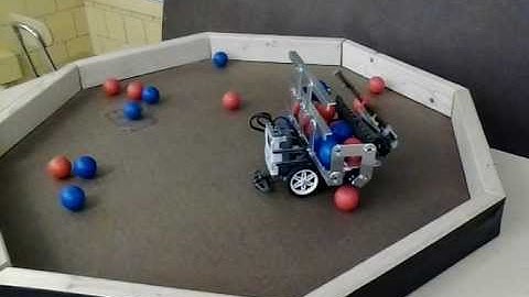 Autonomous Ball-Collecting Robot (Trial 1)