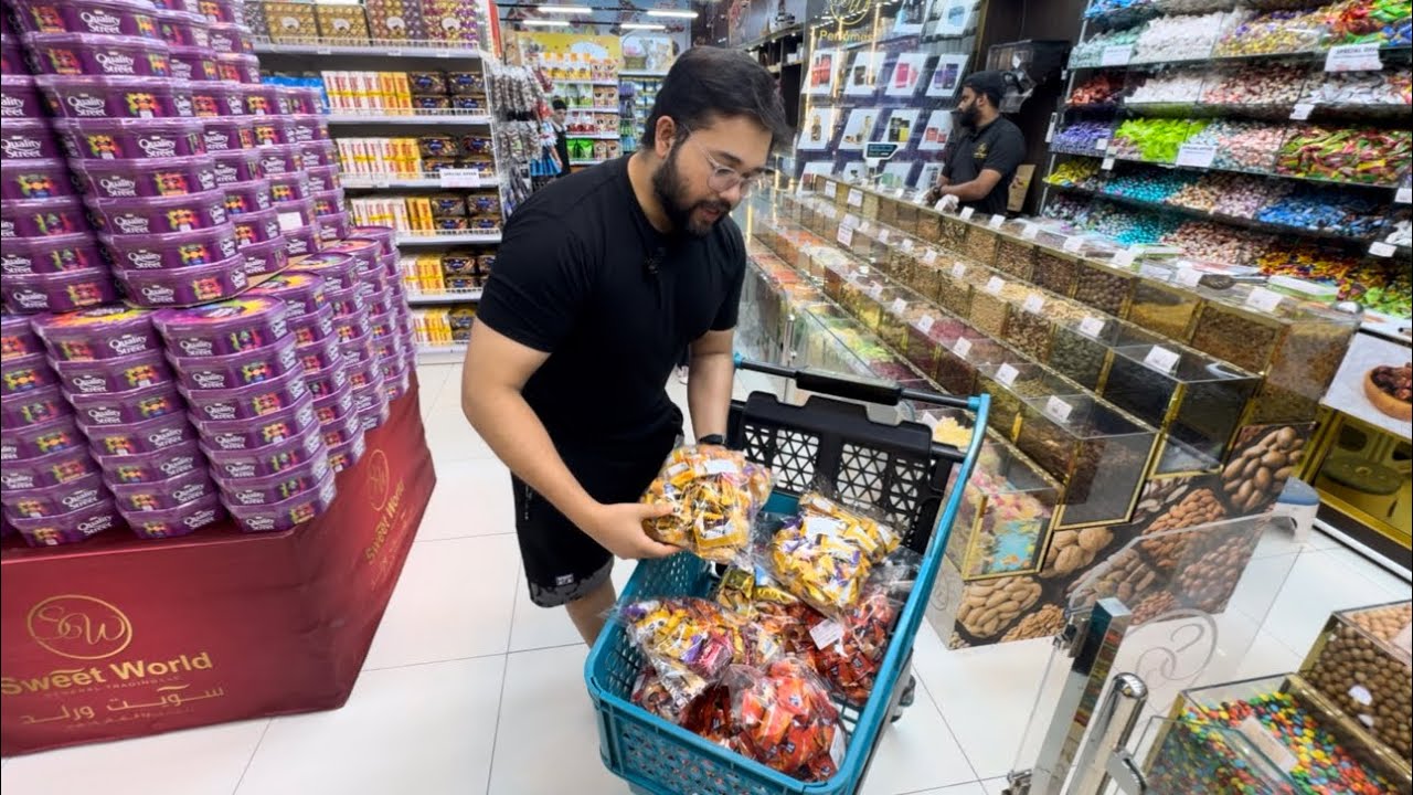 আড়াই বছর পর বাড়ি যাচ্ছি তাই চকলেট কিনতে এসেছি🥹| chocolate shopping in Dubai 