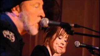 Video thumbnail of "Richard Thompson and Loudon Wainwright III- Down Where the Drunkards Roll (Songwriter's Circle)"