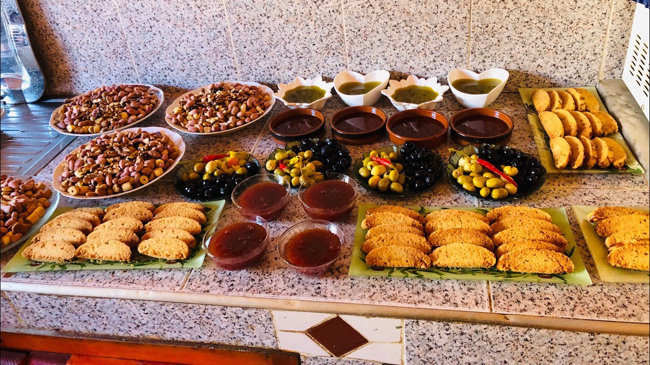 مبارك عليكم الشهر الفضيل 🌺🌜 عراضة لصحابات  خالتي  #رمضان_يجمعنا 