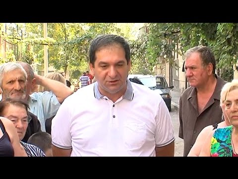 ბეჟან გუნავა აფრიკის მაცხოვრებლებს შეხვდა