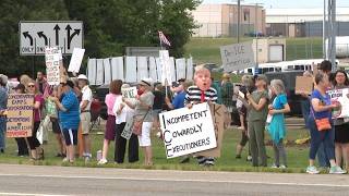 ICE protesters rallied at Akron-Canton Airport Saturday morning
