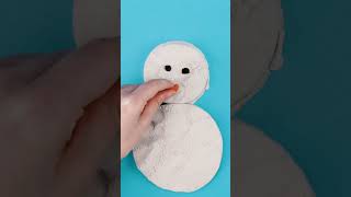Make a Kinetic Sand Snowman #shorts #kineticsand #artsandcrafts #oddlysatisfying