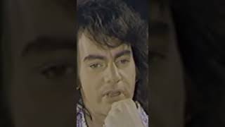 Neil Diamond Talks About His Love of Writing