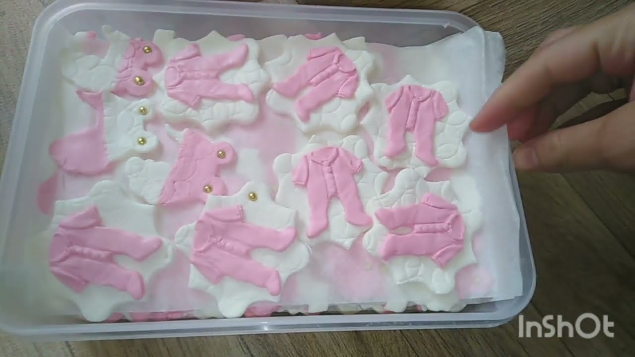 عجينة الشكلاطة بدون جيلاتين مع طريقة الاحتفاظ بها مدة طويلة