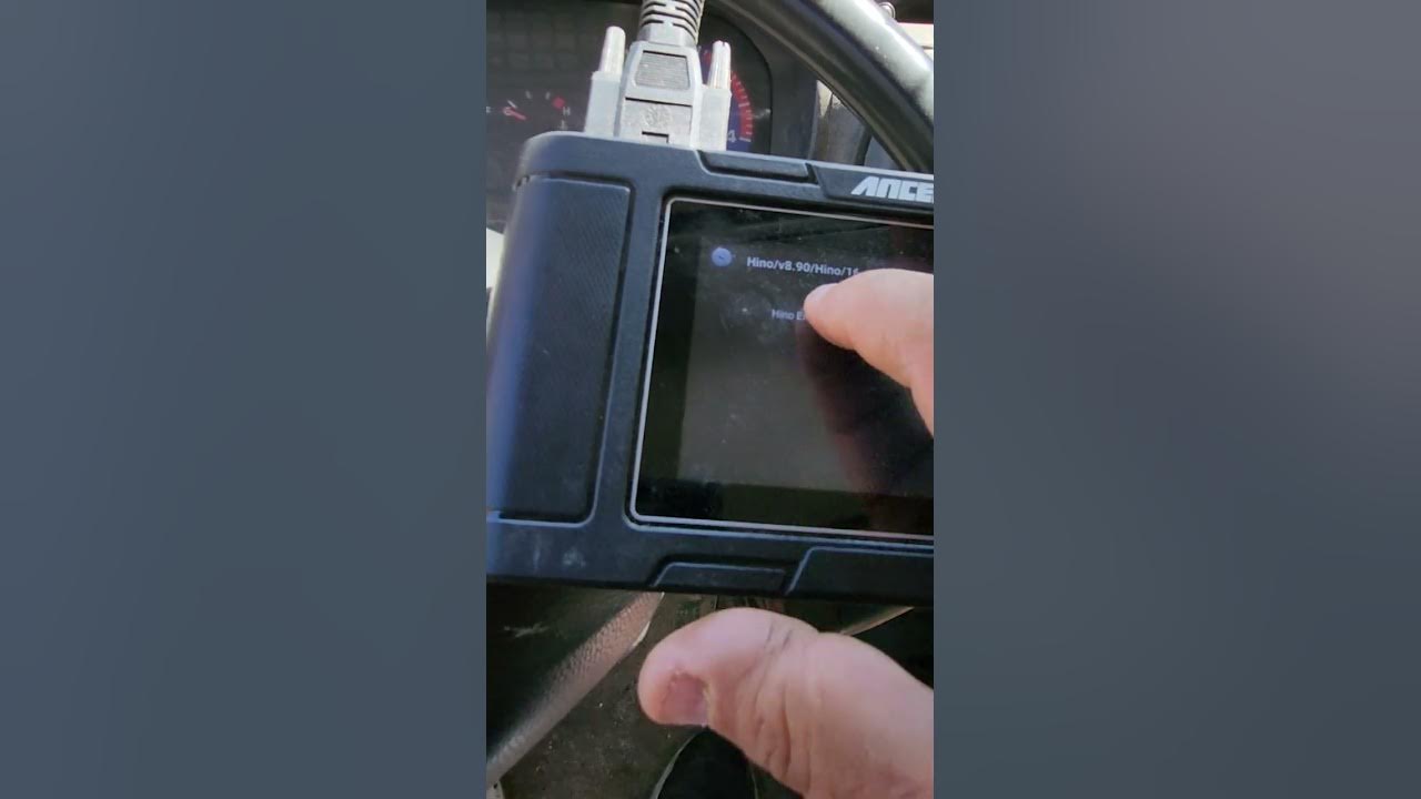 2005 hino 268 check engine light p0102 u0073 limp mode. YouTube