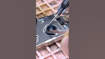iPhone 11 Pro camera shaking repair tips // iPhone camera blinking repair tricks #shorts