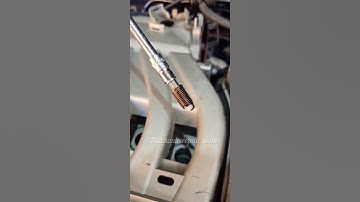 Spark plug broken inside cylinder head?😃😀 #shorts