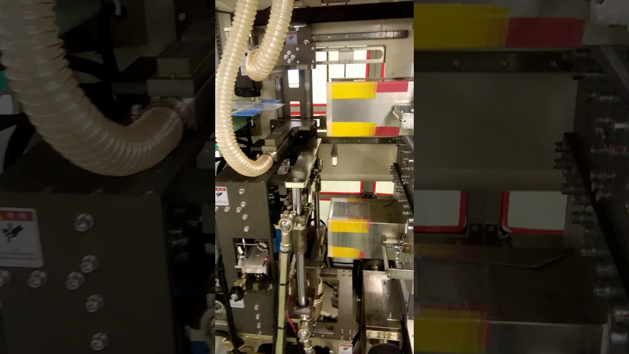 Adult diapers packaging solution 10pcs/pouch , Stacker, Bagger, stable and user freindly