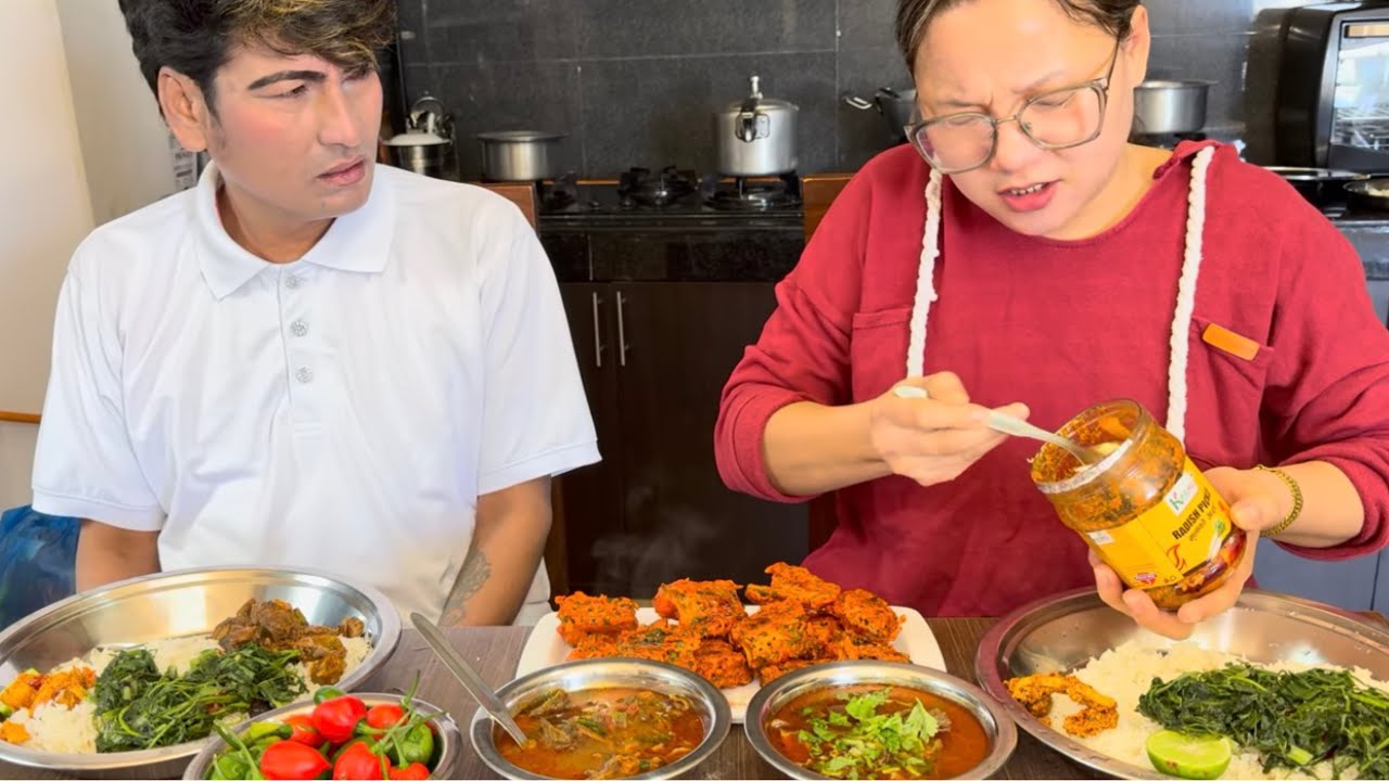 फेरी झगडा लफडा कहिले नमिल्न सक्ने दाजु लखने र म काईली। जे भए पनि खानुचाही पर्ने हामी दुईलाई।