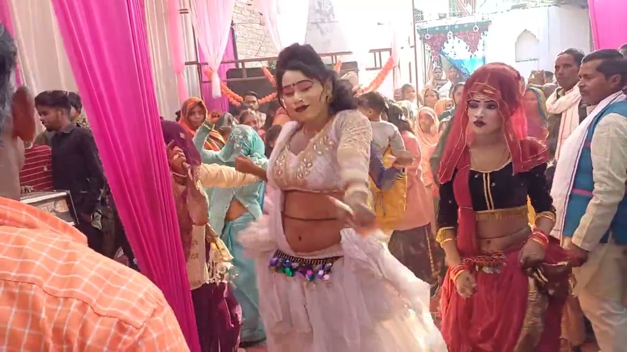 Up44 sultanpur ka No1 dancer ramswaroop dansar monu ka dance video