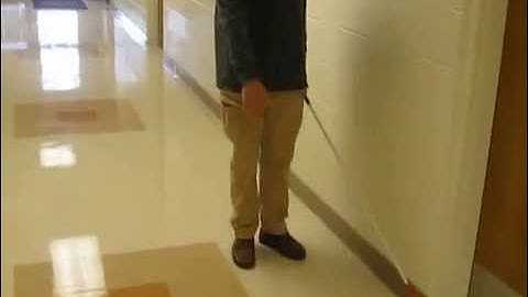 Diagonal trail cane technique