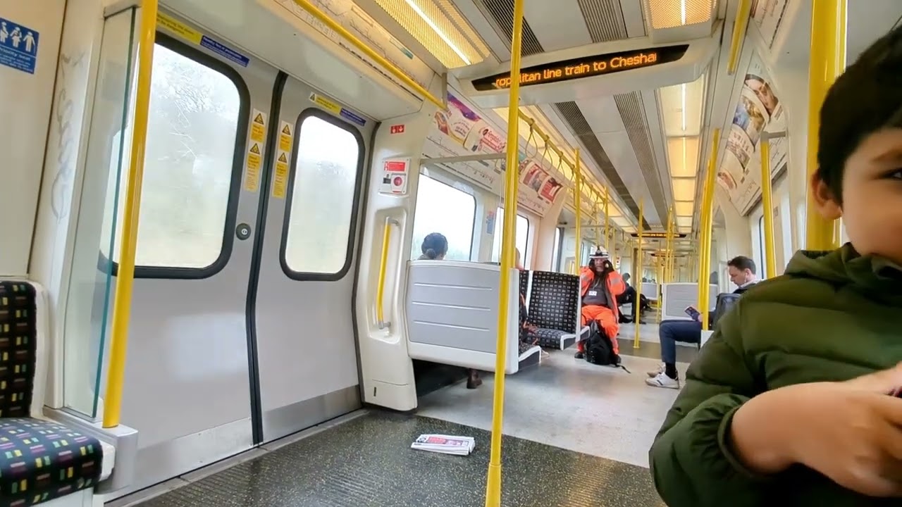 London Underground - Metropolitan Line -  Moor Park to Chesham - TfL - Full Journey